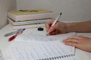模試の直前にやると効果的な勉強法を東大生が解説！当日の過ごし方も！